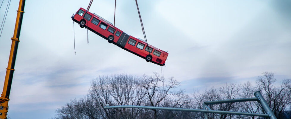 Fern Hollow Bridge bus extraction - Heather Schor Photo - jan 2022 -Fern Hollow Bridge - Bus Retrieveal 1 - 5R1A6227