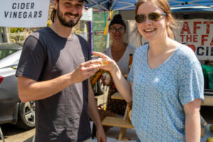 31- Squirrel Hill Farmer's Market - Heather Schor Photography -5R1A8697_