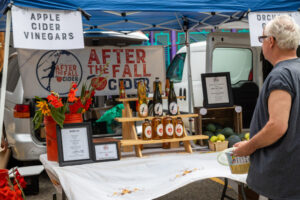 86- Squirrel Hill Farmer's Market - Heather Schor Photography -5R1A8831_