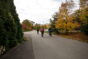 43- Pittsburgh Bike Trail - Three Rivers Heritage Trail - Heather Schor photography - Pittsburgh Bike Trail - River Ave - Oct 2023-5R1A5024-2