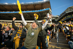 46-Steelers vs Browns - 12-70 2024 - Dec 8, 2024 - Heather Schor photography - 5R1A3265